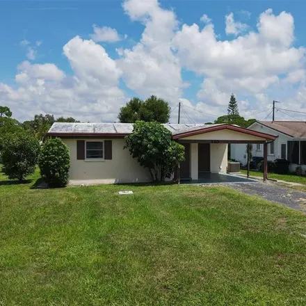 Buy this 2 bed house on 220 East Fray Street in Englewood, FL 34223