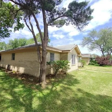 Image 2 - 2248 24th Avenue North, Texas City, TX 77590, USA - House for sale