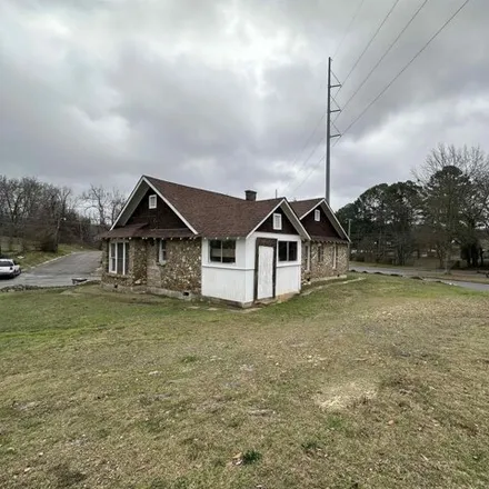 Image 4 - 1298 Pleasant Street, Hot Springs, AR 71901, USA - House for sale
