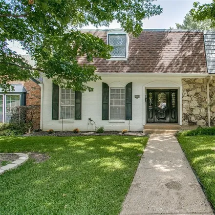 Image 2 - 3740 Weeburn Drive, Dallas, TX 75229, USA - Townhouse for rent