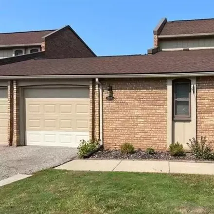 Buy this 3 bed condo on C in West Bloomfield Township, MI 48320