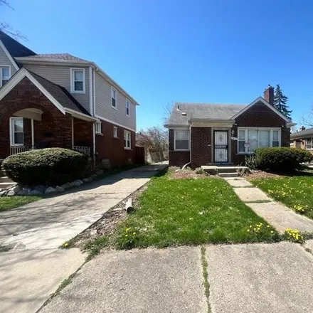 Buy this 3 bed house on 7031 Rosemont Avenue in Detroit, MI 48228