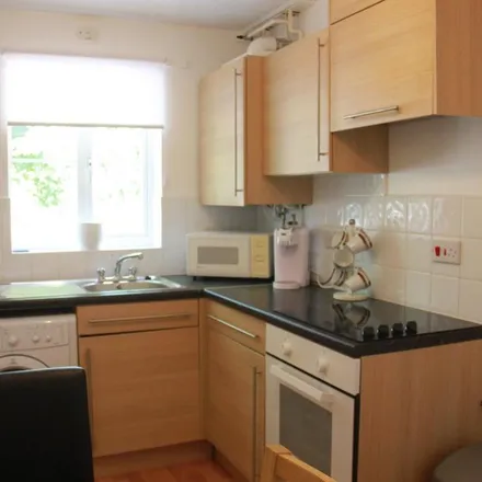 Image 4 - 19 Roe Drive, Norwich, NR5 8BT, United Kingdom - House for rent