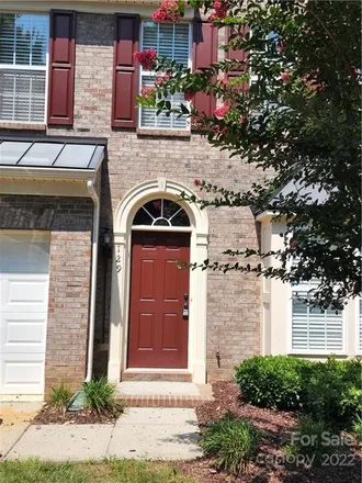 Image 2 - 129 Beverly Chase Lane, Mooresville, NC 28117, USA - Townhouse for sale