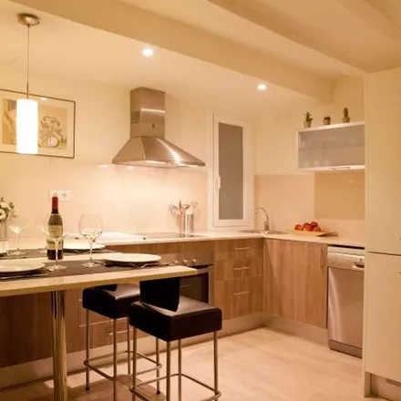 Rent this 1 bed apartment on Via Laietana in 2, 08003 Barcelona