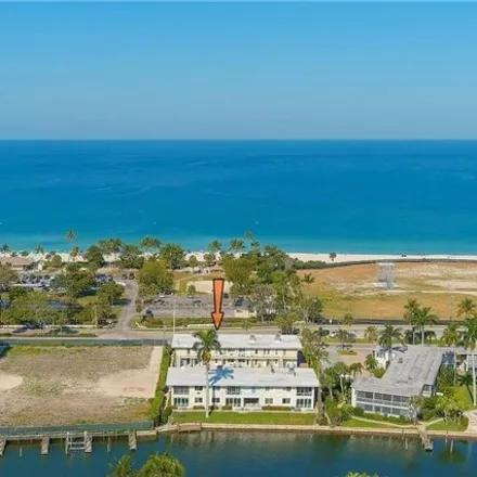 Image 1 - 1400 Gulf Shore Boulevard North, Naples, FL 34102, USA - Condo for sale