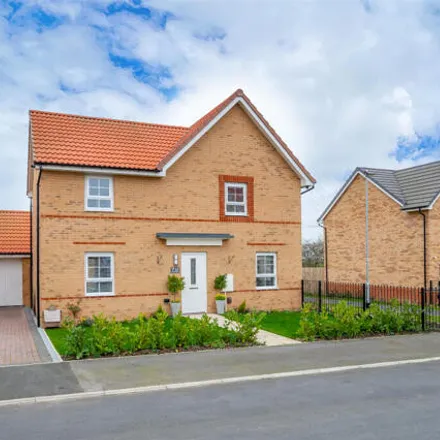 Buy this 4 bed house on Paddock Rise in East Ardsley, WF3 2GF
