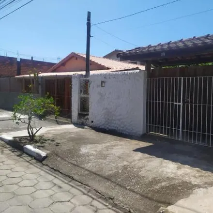 Buy this 2 bed house on Rua Aldair Jodé dos Santos in Benfica, Caraguatatuba - SP
