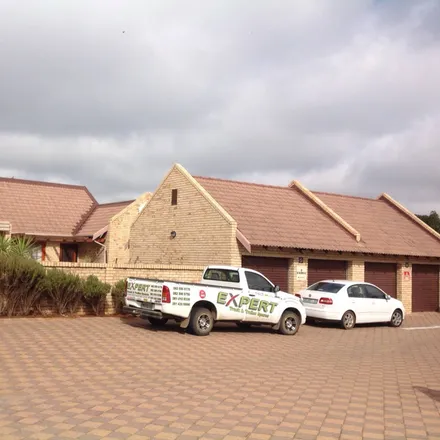 Image 7 - Calliope Avenue, Pentagonpark, Bloemfontein, South Africa - Townhouse for rent
