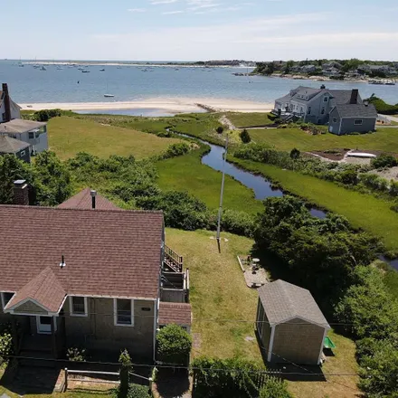 Buy this 2 bed loft on 19 West Yarmouth Road in West Yarmouth, Yarmouth