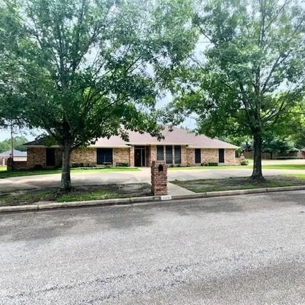 Buy this 3 bed house on 1176 East Oval Drive in Athens, TX 75751