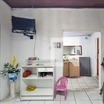 Rent this 1 bed house on The Drunk Monk in Rua Euclides da Cunha, Jardim Maringá