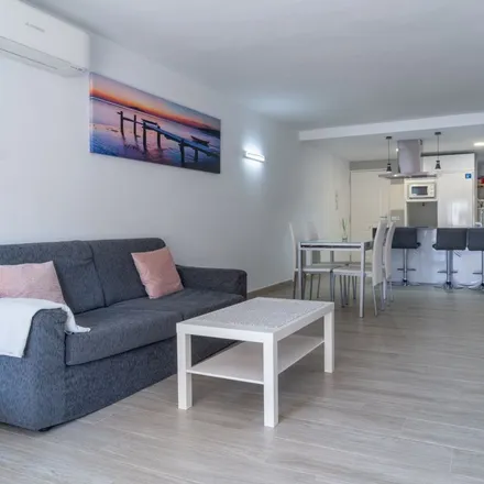 Image 7 - Av. Condes de San Isidro - Lepanto, Avenida Condes de San Isidro, 29640 Fuengirola, Spain - Apartment for rent