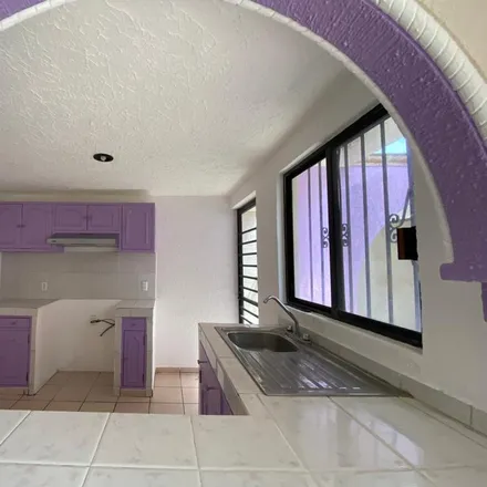 Rent this studio house on Calle París in Tlaltenango, 62250 Cuernavaca