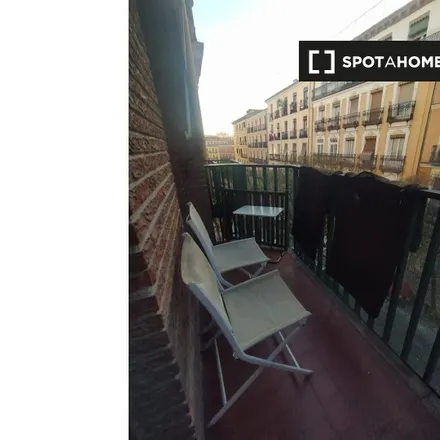 Image 4 - Bombay Palace, Calle del Ave María, 28012 Madrid, Spain - Room for rent