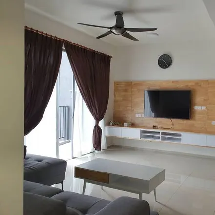 Rent this 3 bed apartment on unnamed road in 41200 Klang City, Selangor