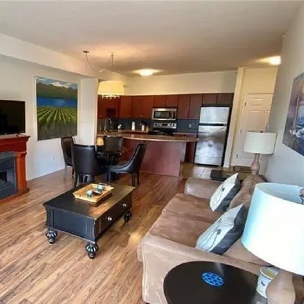 Image 6 - Kelowna, BC V1V 2W6, Canada - Apartment for rent