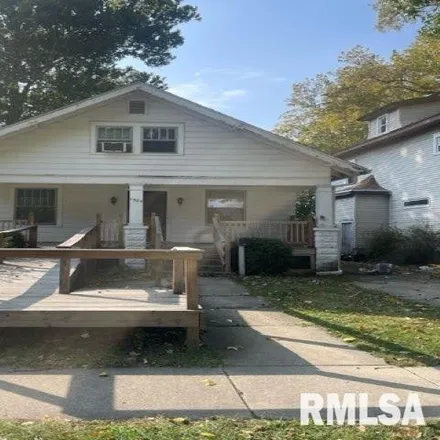 Buy this 3 bed house on 1505 South 7th Street in Springfield, IL 62703