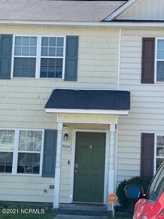 Rent this 2 bed townhouse on Banister Loop in Lakewood, Jacksonville