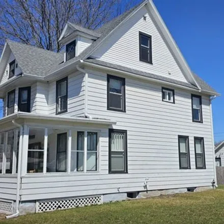 Buy this 4 bed house on 199 Jo Davies Street in Cassville, Grant County