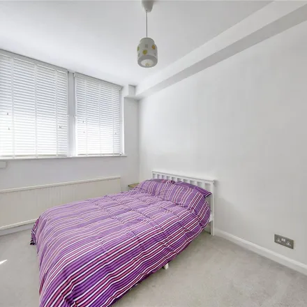 Rent this 2 bed townhouse on Shree Swaminarayan Temple in Deerhurst Road, Brondesbury Park