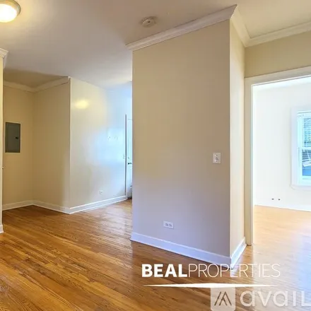 Image 4 - 3250 N Clifton Ave, Unit 2 Bed - Apartment for rent