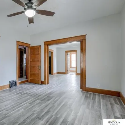 Buy this studio house on 1122 South 23rd Street in Lincoln, NE 68502