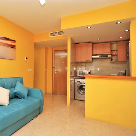 Rent this 3 bed apartment on Panini Shop in Calle Los gases, 14