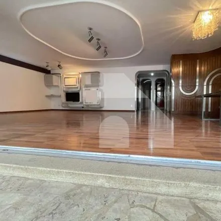 Buy this 3 bed apartment on Rua Baronesa de Itu 835 in Santa Cecília, São Paulo - SP