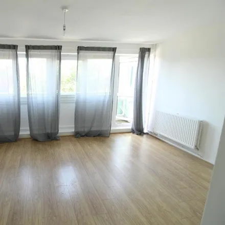 Rent this 4 bed apartment on Ritson House in Bryan Street, London