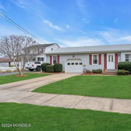 Image 3 - Manasquan Fire Department, Parker Avenue, Manasquan, Monmouth County, NJ 08736, USA - House for rent