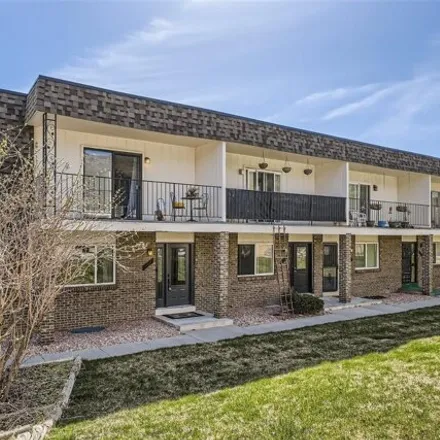 Image 1 - 11401 West 17th Place, Lakewood, CO 80215, USA - House for sale