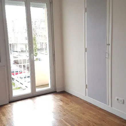 Rent this 4 bed apartment on 2 Rue Maréchal Leclerc in 50000 Saint-Lô, France