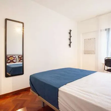 Rent this 1studio apartment on Madrid in Calle de Arturo Soria, 161
