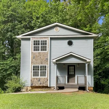 Buy this 3 bed house on 195 Splitwood Ln in Fairburn, Georgia