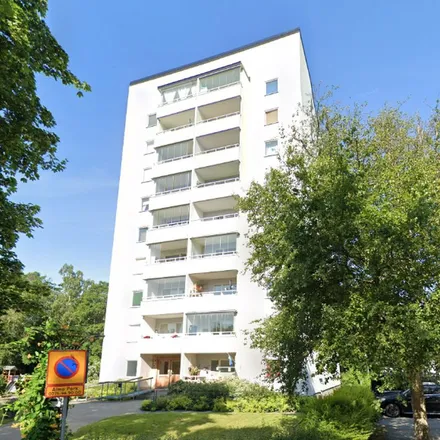 Rent this 3 bed apartment on Vintrosagatan 52 in 124 74 Stockholm, Sweden