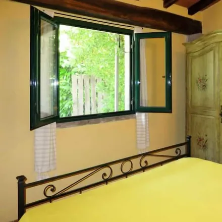 Rent this 2 bed house on Lago di Bolsena in Lungolago di Capodimonte, Capodimonte VT
