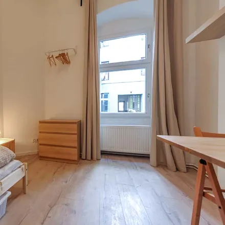 Rent this 4 bed room on Togostraße 74 in 13351 Berlin, Germany