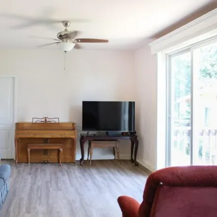 Buy this studio apartment on 74 Montana Avenue in Palermo, Butte County