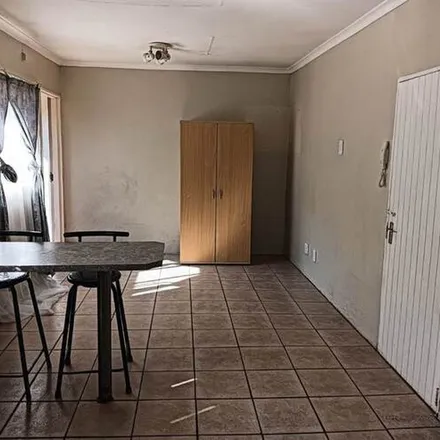 Image 4 - Wordsworth Road, Farrarmere Gardens, Benoni, 1500, South Africa - Apartment for rent