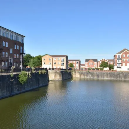 Rent this 2 bed apartment on Victoria Dock Health Centre in South Bridge Road, Hull