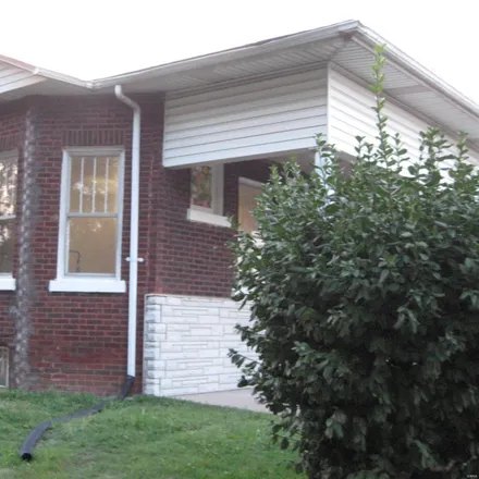 Image 4 - 1601 Olive Street, Granite City, IL 62040, USA - House for sale