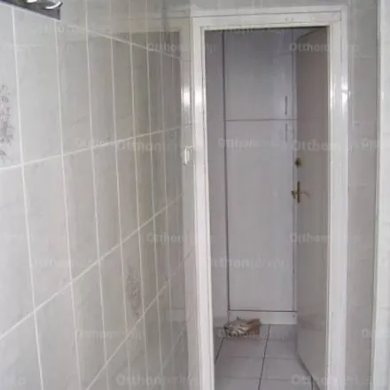 Image 4 - Budapest, Adam Clark Square, 1013, Hungary - Apartment for rent