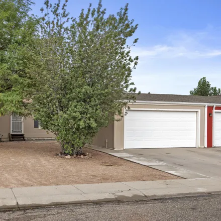 Buy this 3 bed house on 1693 West Stephen Drive in Flagstaff, AZ 86001