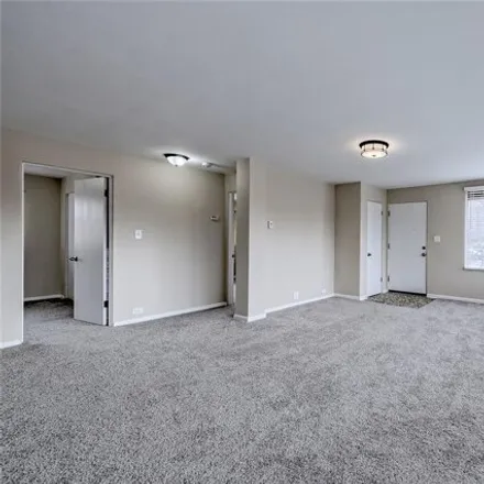 Image 4 - 2201 South High Street, Denver, CO 80210, USA - Apartment for rent