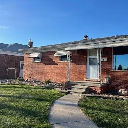 Rent this 3 bed house on 15979 O'Connor Avenue in Allen Park, MI 48101