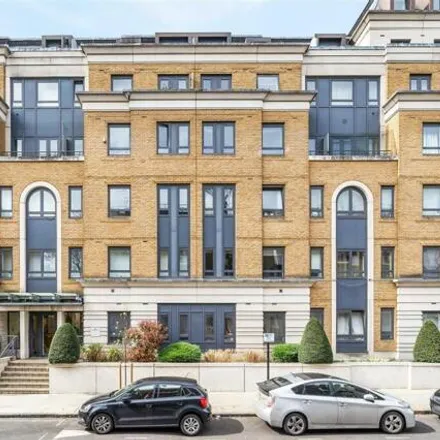 Buy this 1 bed apartment on Kingsgate Primary School in Messina Avenue, London