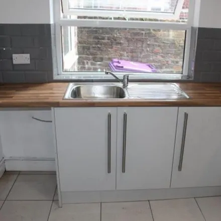Image 3 - Borrowdale Road, Liverpool, L15 3LD, United Kingdom - House for rent