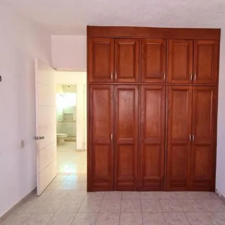 Rent this 3 bed house on Sushi Ken in Calle Farallón, 77507 Cancún