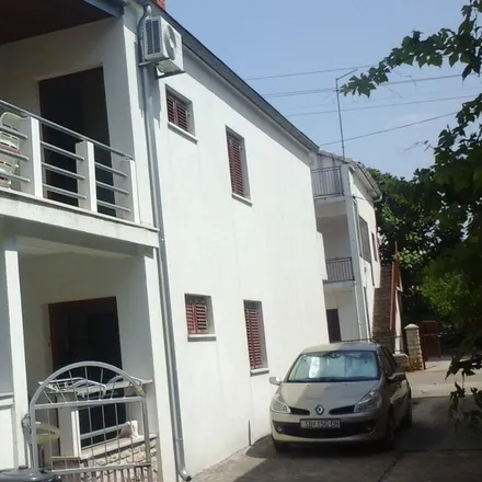 Image 1 - Grad Vodice, Male Vruje, Grad Vodice, HR - Apartment for rent